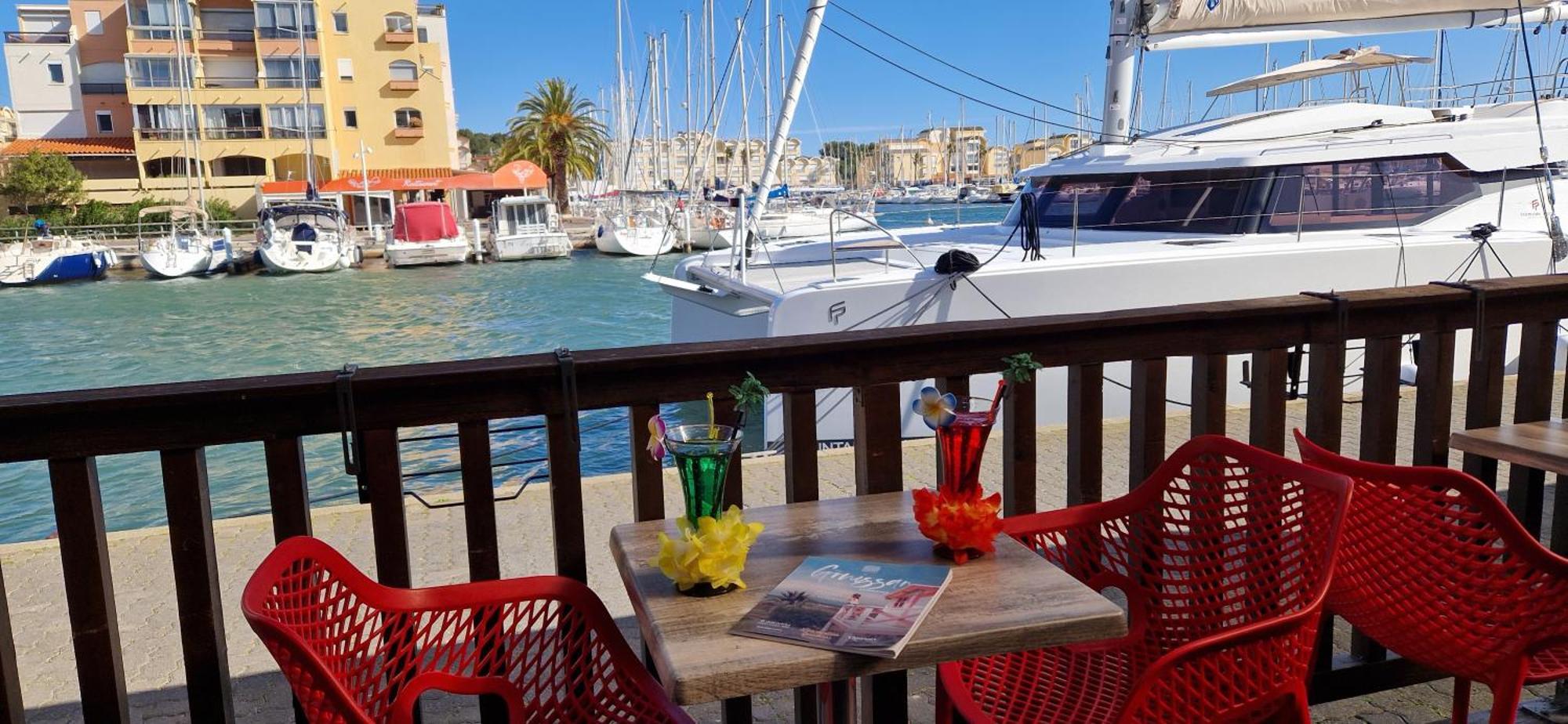 Hôtel Port Beach Gruissan Buitenkant foto