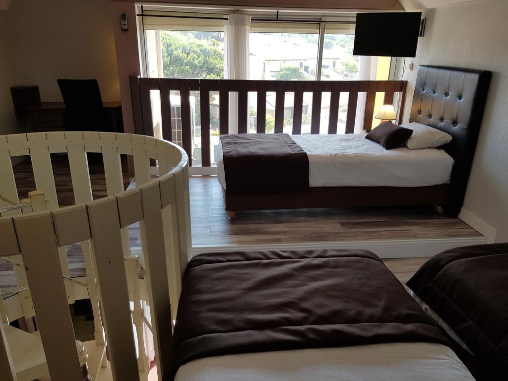 Hôtel Port Beach Gruissan Buitenkant foto